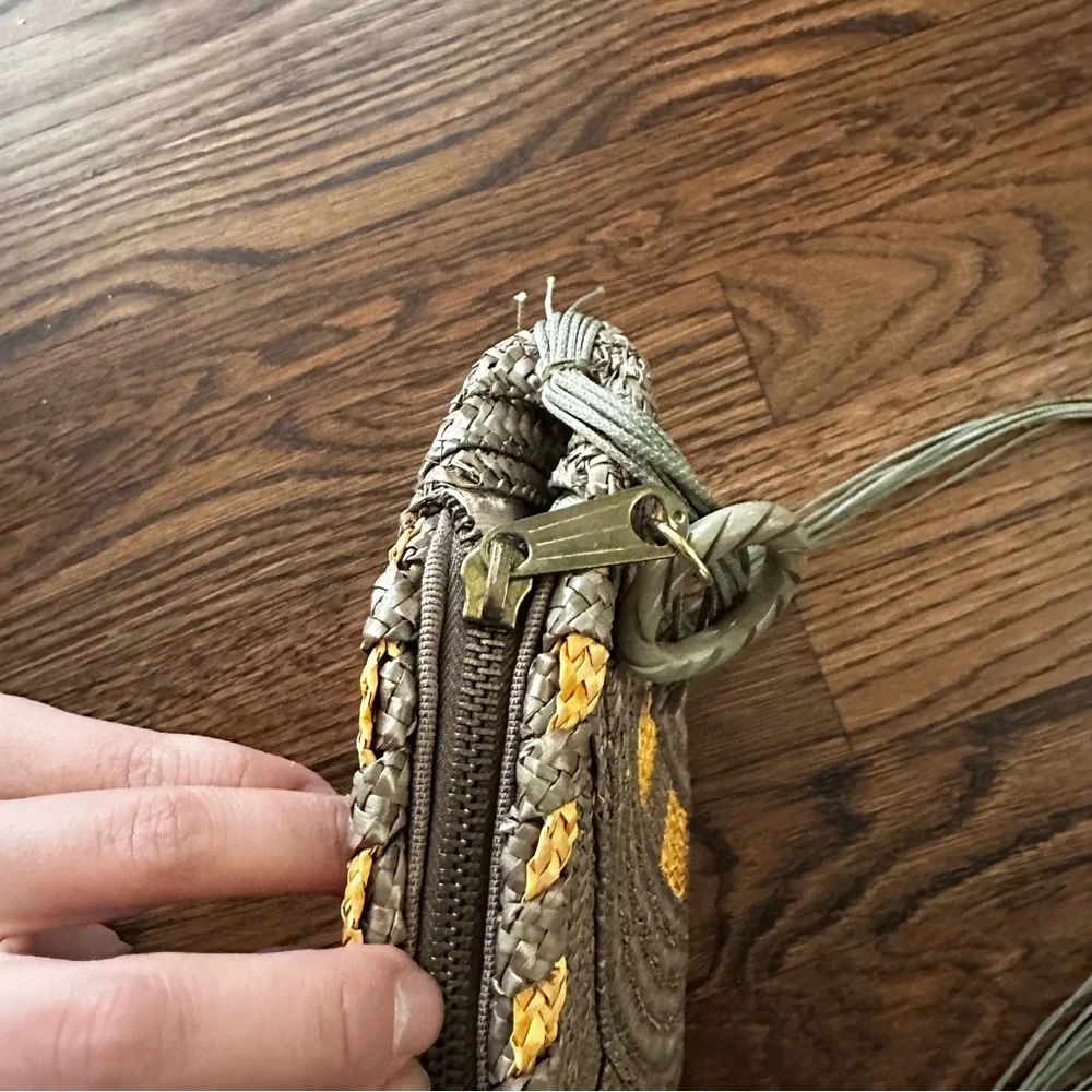Barbara Bolan For Bolan Too Italy Woven Straw Vintage Shoulder Bag Boho chic